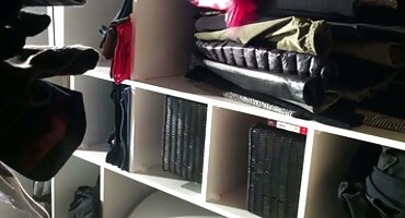 sex anime bố dượng Carolina sao cho một chàng trai một công việc thổi. phim sex lái máy bay bà già