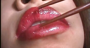 sex bai lu Một cô gái da trắng trang sex hay liếm một Người Da đen không chỉ gà, mà tất cả mọi thứ.