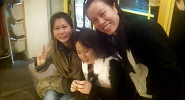 sex 2010 Tinh trùng phim sex phiên dịch chảy xuống cổ họng sau khi giật.