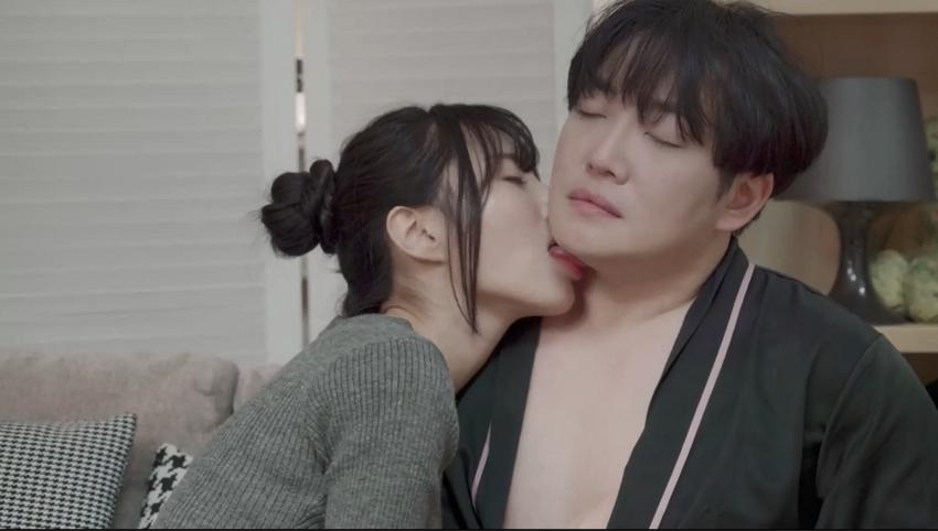 sex trẻ em không che BIJN-267_Hai anh em book con hàng qua mạng về chịch tập thể